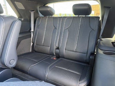 2027 Cadillac VISTIQ Sport