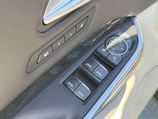 2019 Cadillac XT4 FWD Premium Luxury