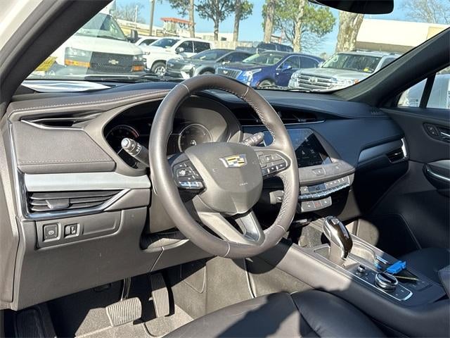 2021 Cadillac XT4 Premium Luxury