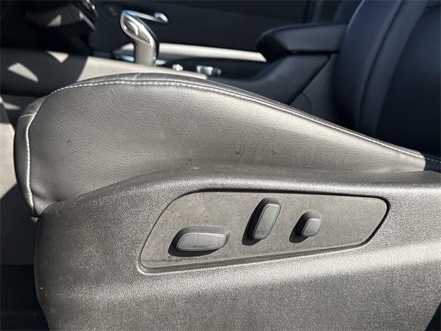 2021 Cadillac XT4 Premium Luxury