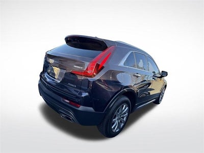 2022 Cadillac XT4 Premium Luxury