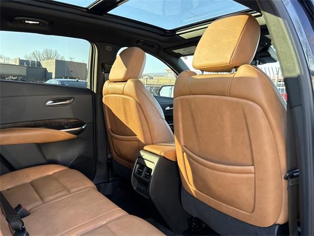 2022 Cadillac XT4 Premium Luxury