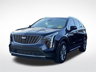 2022 Cadillac XT4 Premium Luxury