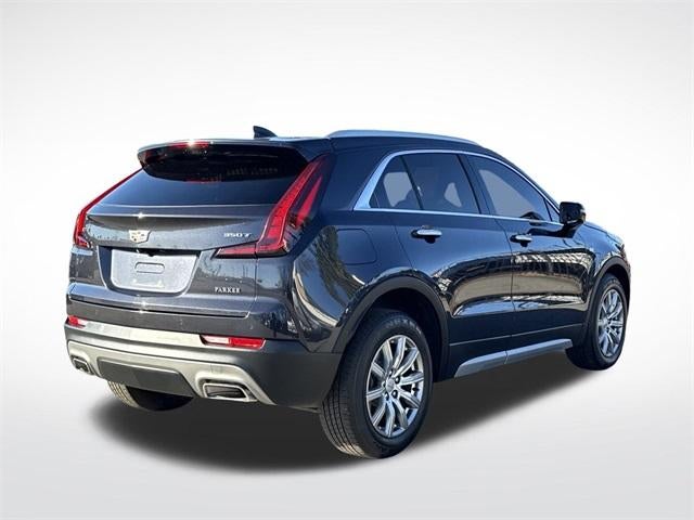2022 Cadillac XT4 Premium Luxury