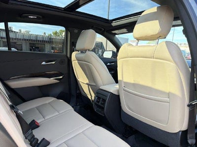 2025 Cadillac XT4 Premium Luxury