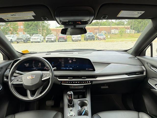 2024 Cadillac XT4 Premium Luxury