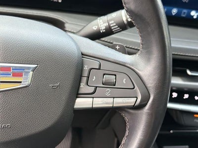 2024 Cadillac XT4 Premium Luxury