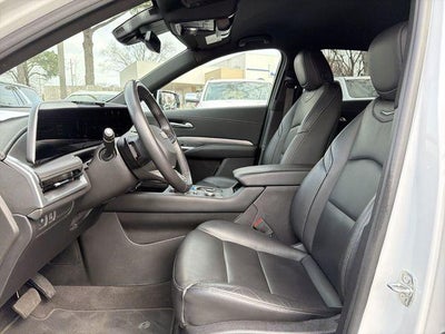 2024 Cadillac XT4 Premium Luxury