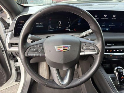 2024 Cadillac XT4 Premium Luxury