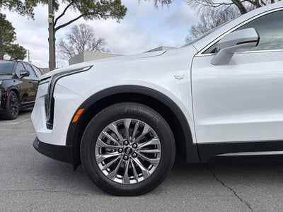 2024 Cadillac XT4 Premium Luxury
