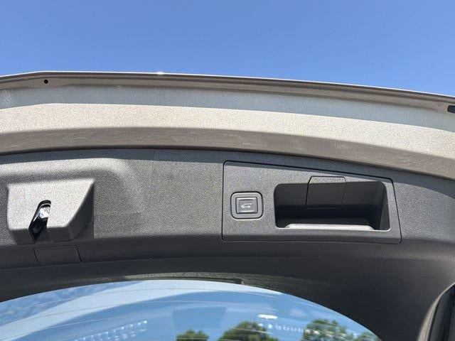 2025 Cadillac XT4 Sport