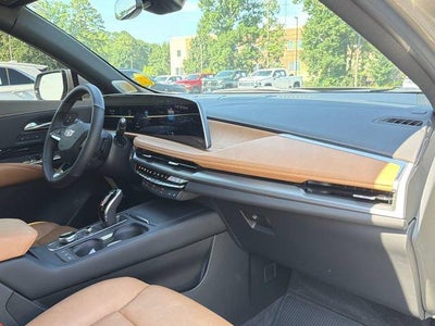 2025 Cadillac XT4 Sport