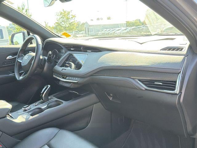 2023 Cadillac XT4 Sport