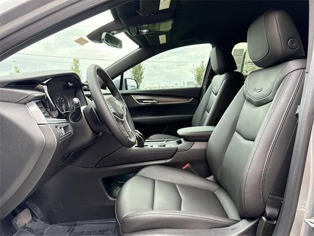 2025 Cadillac XT5 Luxury