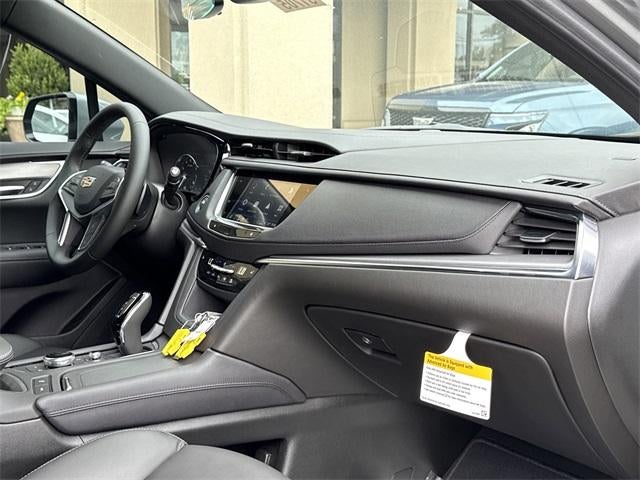 2025 Cadillac XT5 Luxury