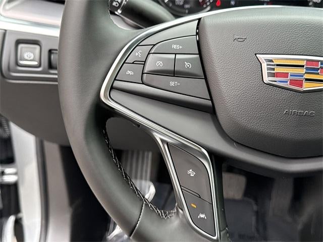 2025 Cadillac XT5 Luxury