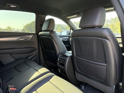 2026 Cadillac XT5 Luxury
