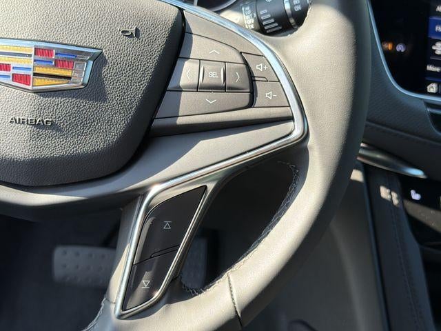 2026 Cadillac XT5 Luxury