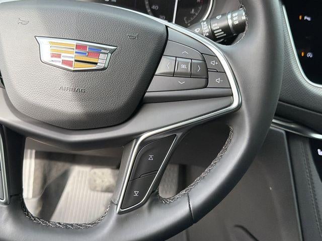 2026 Cadillac XT5 Luxury