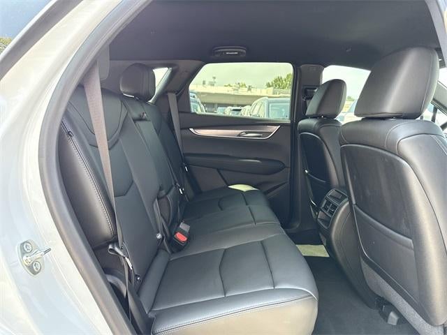 2025 Cadillac XT5 Luxury