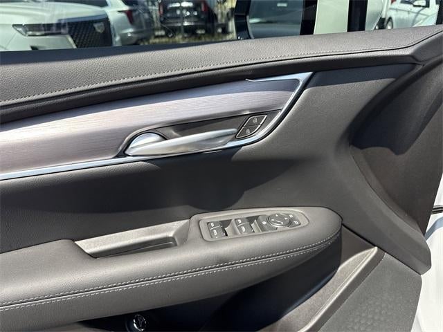 2025 Cadillac XT5 Luxury