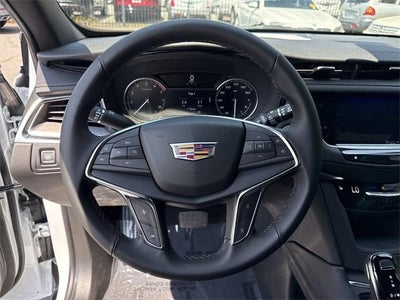 2025 Cadillac XT5 Luxury