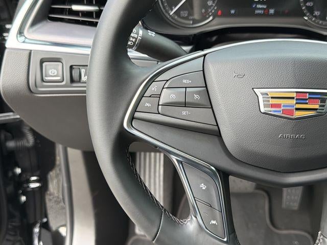 2026 Cadillac XT5 Luxury