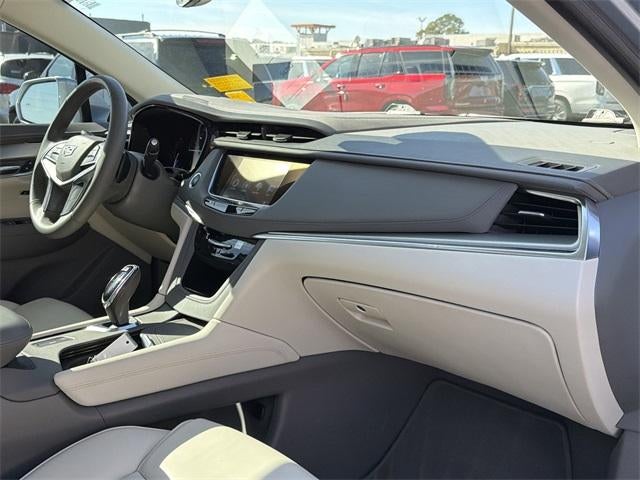 2017 Cadillac XT5 Luxury FWD