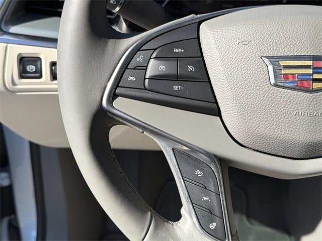 2017 Cadillac XT5 Luxury FWD