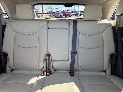 2017 Cadillac XT5 Luxury FWD