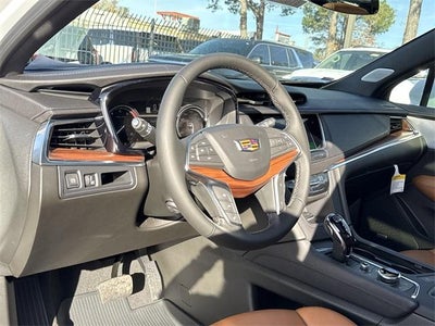 2025 Cadillac XT5 Premium Luxury