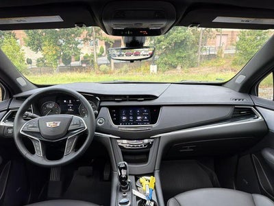 2026 Cadillac XT5 Premium Luxury