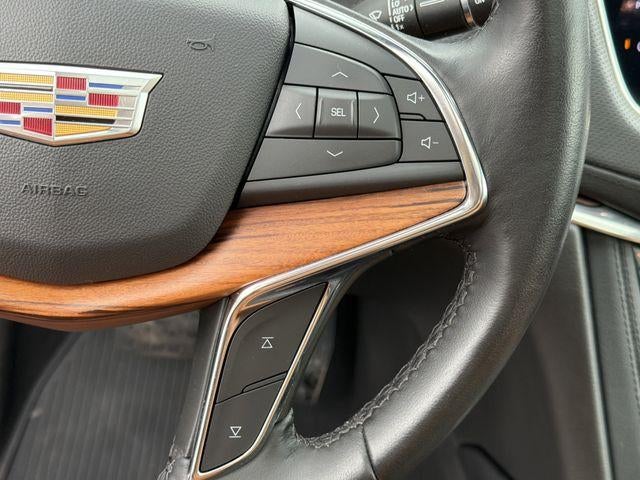 2021 Cadillac XT5 FWD Premium Luxury