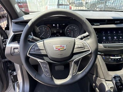 2025 Cadillac XT5 Premium Luxury