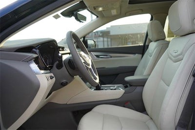 2025 Cadillac XT5 Premium Luxury