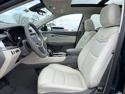 2026 Cadillac XT5 Premium Luxury
