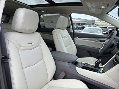 2026 Cadillac XT5 Premium Luxury