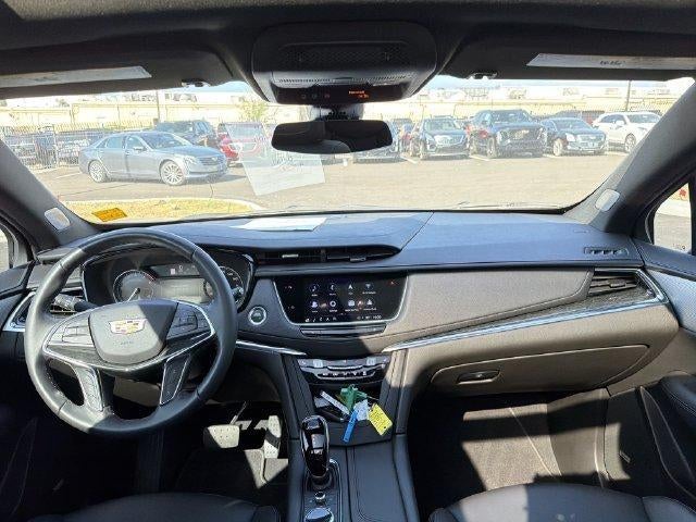 2023 Cadillac XT5 Premium Luxury