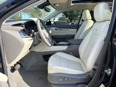 2026 Cadillac XT5 Premium Luxury