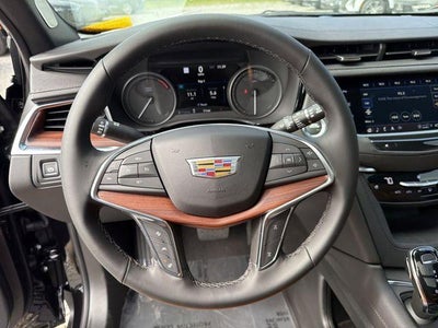 2026 Cadillac XT5 Premium Luxury