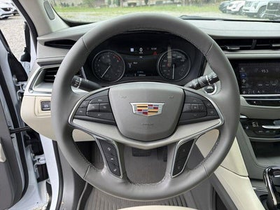 2026 Cadillac XT5 Premium Luxury
