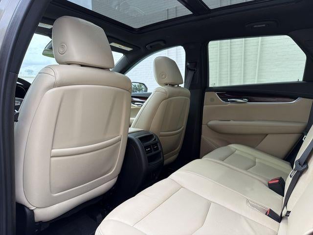 2019 Cadillac XT5 Luxury FWD