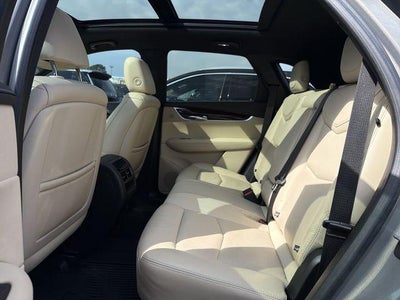 2018 Cadillac XT5 Luxury FWD