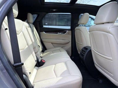 2018 Cadillac XT5 Luxury FWD