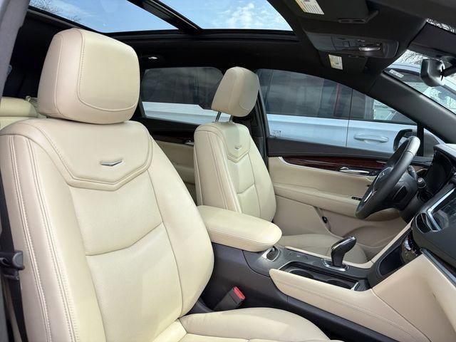 2018 Cadillac XT5 Luxury FWD