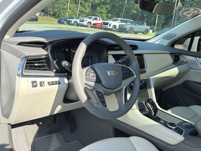 2025 Cadillac XT5 Premium Luxury