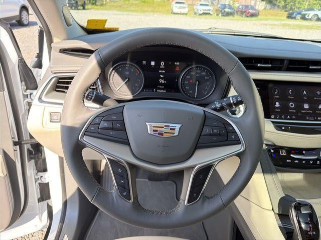 2025 Cadillac XT5 Premium Luxury