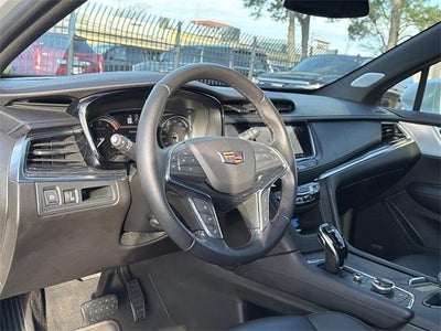 2020 Cadillac XT5 Premium Luxury