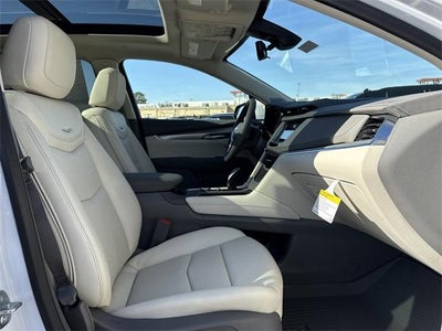 2026 Cadillac XT5 Premium Luxury