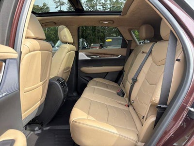2022 Cadillac XT5 Premium Luxury